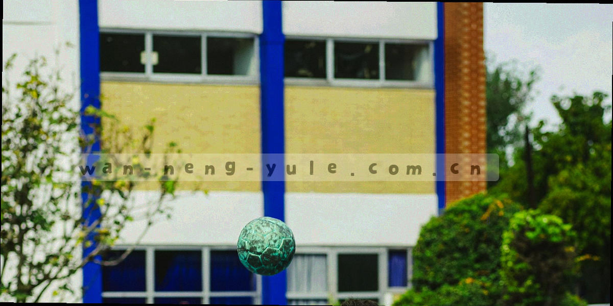 三阶段教程路径的技能树式示意图，节点用紫青金三色区分